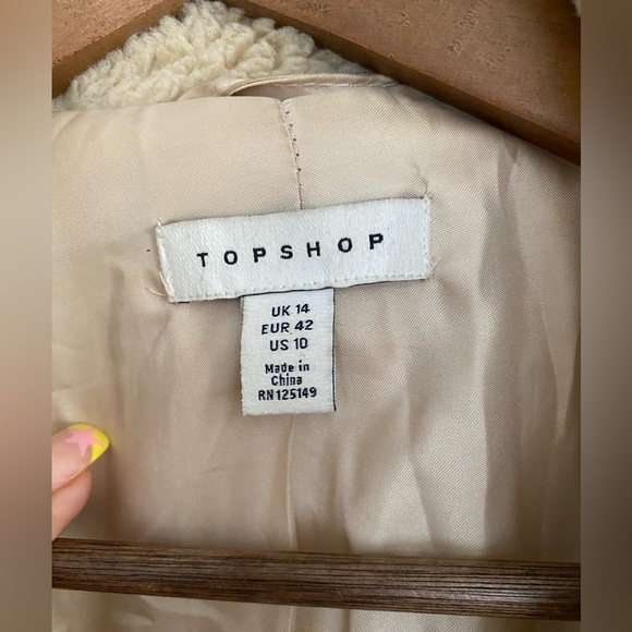 Topshop teddy coat - Picture 3 of 3
